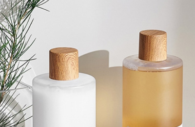 ก่อตั้งขึ้นในปี 2548 มีอาคารโรงงานมาตรฐาน 13,000 ตารางเมตรคือชุดของการวิจัยและพัฒนาการผลิตและการขายในหนึ่งในองค์กรวัสดุบรรจุภัณฑ์เครื่องสำอาง